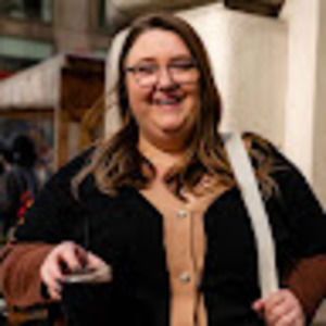 Meet your Posher, Caroline